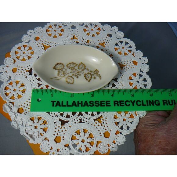 Vtg Lenox 4 1/4" Celeste Oval Porcelain Ashtray - Picture 3 of 4